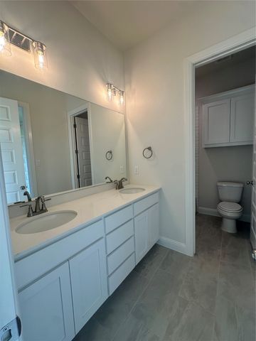 215 Stuart Street, Paradise, TX 76073