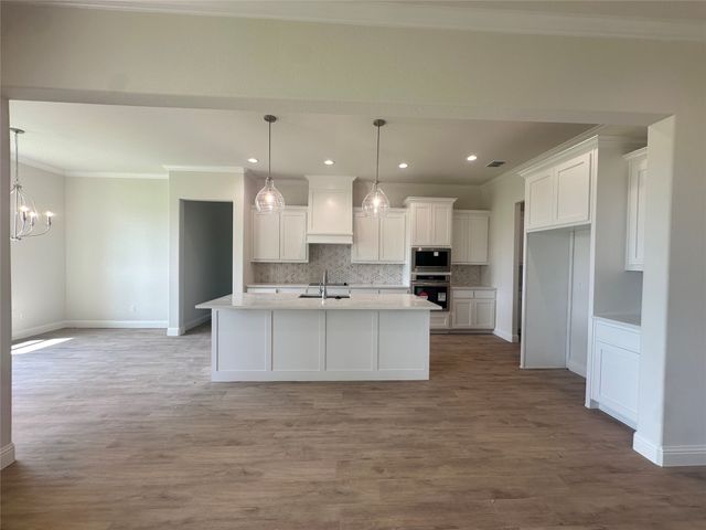 215 Stuart Street, Paradise, TX 76073