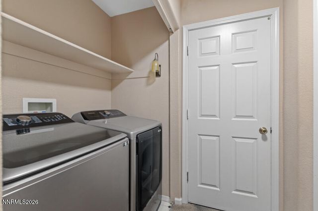 923 Ranchview Circle, Carson City, NV 89705