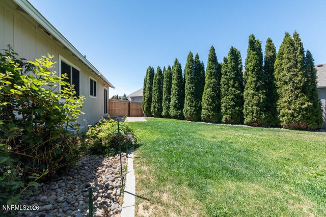 923 Ranchview Circle, Carson City, NV 89705