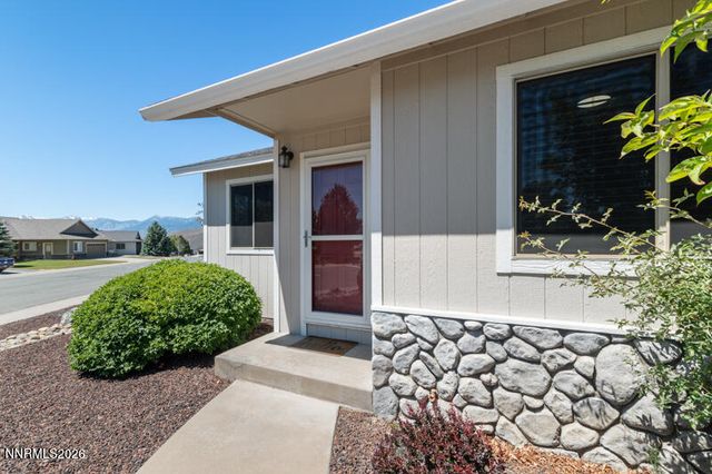 923 Ranchview Circle, Carson City, NV 89705