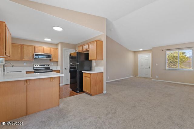 923 Ranchview Circle, Carson City, NV 89705