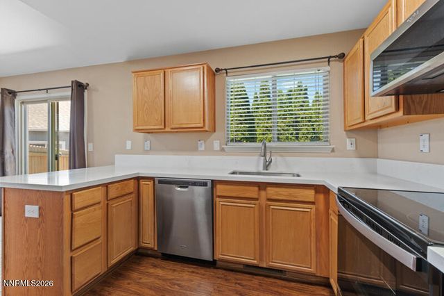 923 Ranchview Circle, Carson City, NV 89705