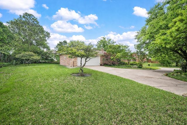 3910 Larkin Lane, Garland, TX 75043
