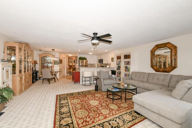 2237 Landings LANE, Delavan, WI 53115
