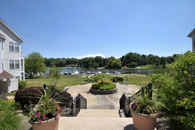 2237 Landings LANE, Delavan, WI 53115