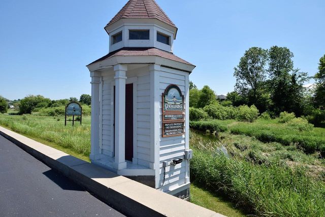 2237 Landings LANE, Delavan, WI 53115