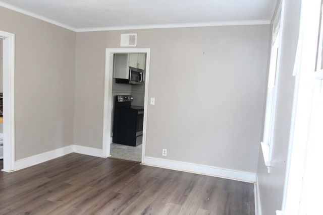 36 W Charlotte Avenue, Sumter, SC 29150