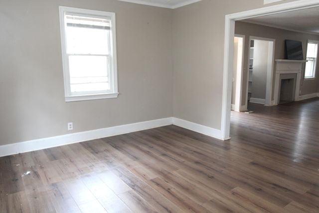 36 W Charlotte Avenue, Sumter, SC 29150