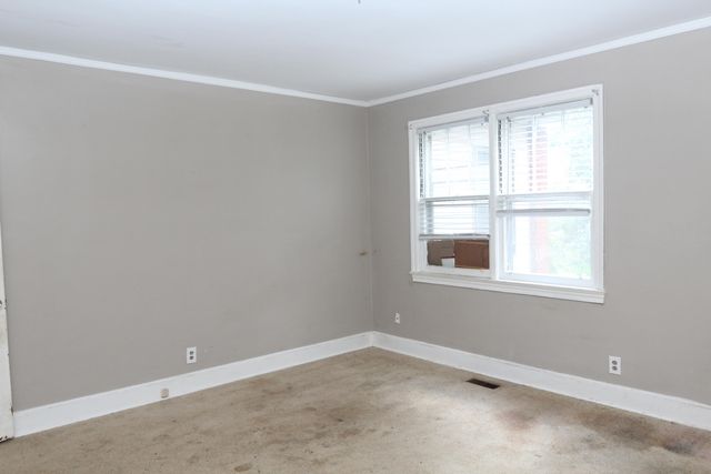 36 W Charlotte Avenue, Sumter, SC 29150