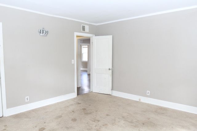 36 W Charlotte Avenue, Sumter, SC 29150