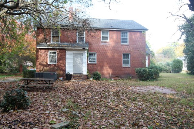 36 W Charlotte Avenue, Sumter, SC 29150