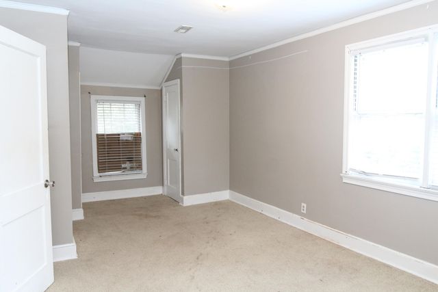 36 W Charlotte Avenue, Sumter, SC 29150