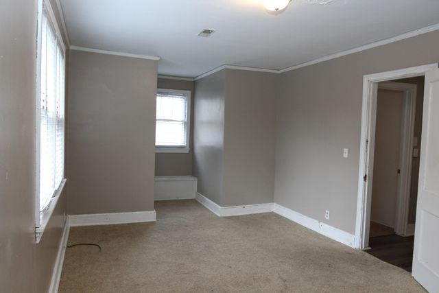 36 W Charlotte Avenue, Sumter, SC 29150