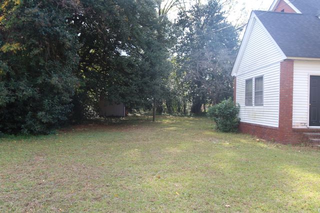 36 W Charlotte Avenue, Sumter, SC 29150