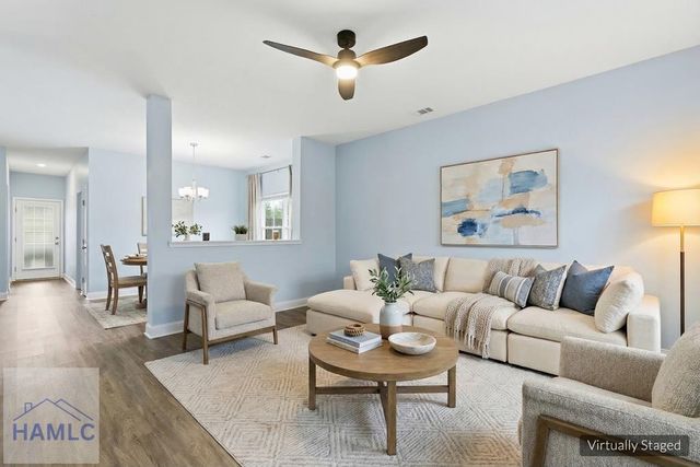 220 Cherokee Oaks Xing, Hinesville, GA 31313