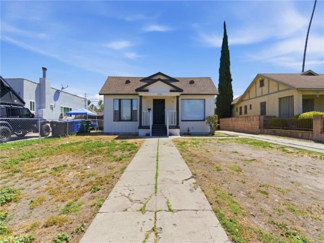 4900 8th Avenue, Los Angeles, CA 90043