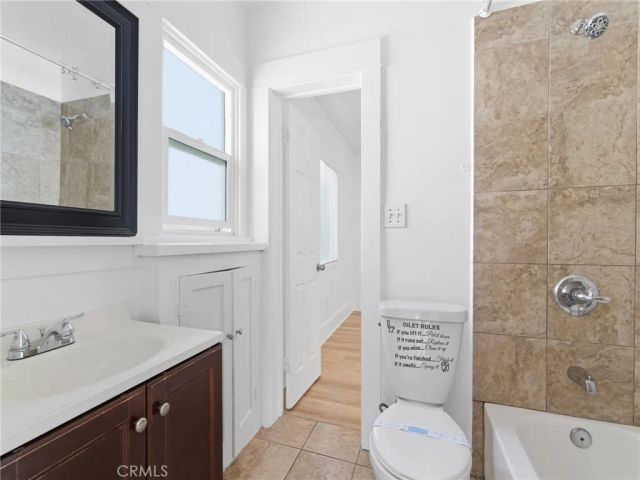 4900 8th Avenue, Los Angeles, CA 90043