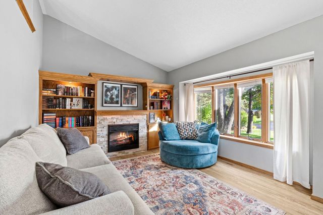 6008 114th Lane N, Champlin, MN 55316