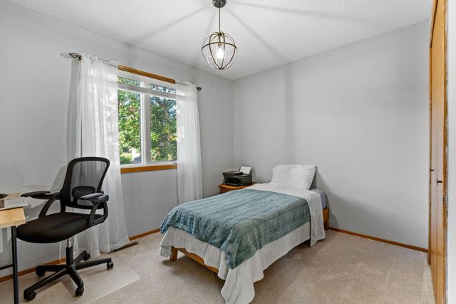 6008 114th Lane N, Champlin, MN 55316