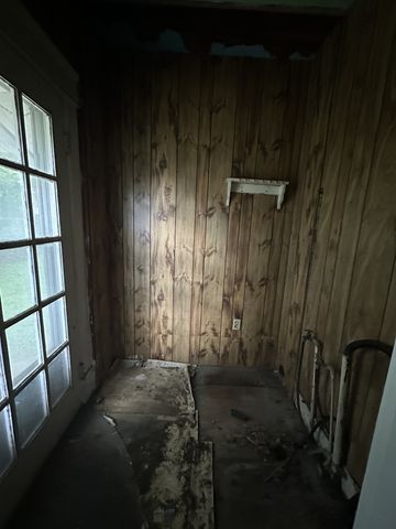626 S 1st St, Pulaski, TN 38478