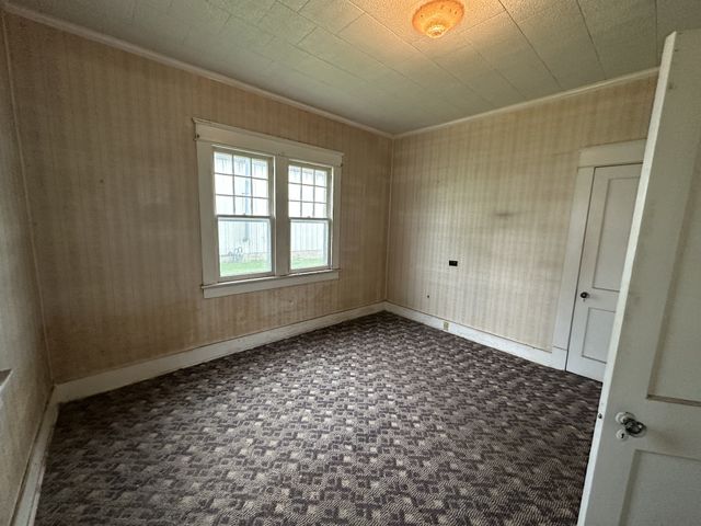 626 S 1st St, Pulaski, TN 38478