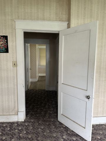 626 S 1st St, Pulaski, TN 38478