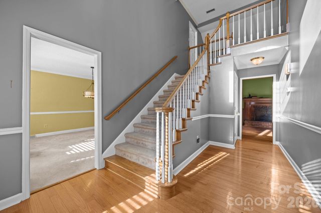 280 Birchridge Drive, Kernersville, NC 27284
