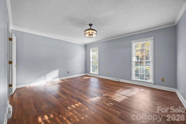 280 Birchridge Drive, Kernersville, NC 27284
