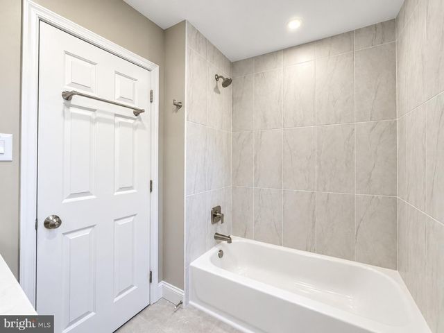 112 E THOMSON AVE, Springfield, PA 19064
