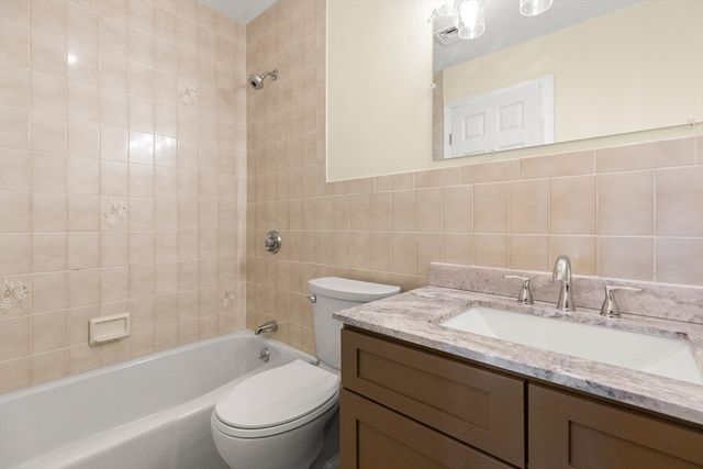 9 Thomas Street C2, Saugus, MA 01906