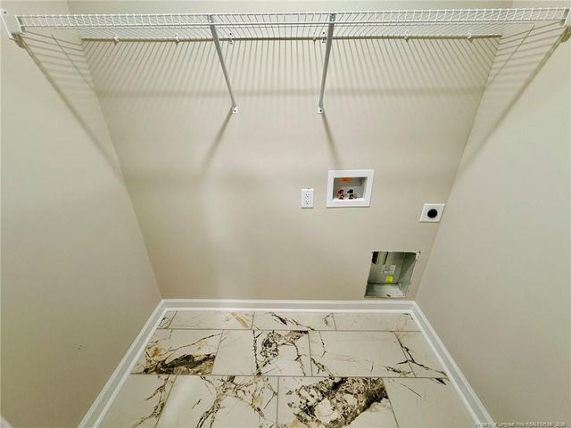 8107 King Road, Fayetteville, NC 28306