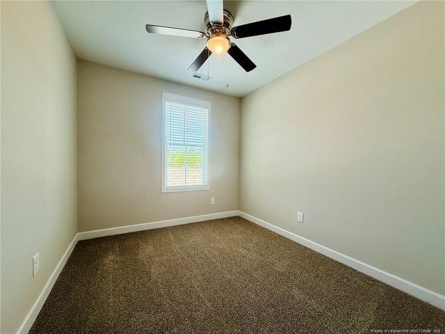 8107 King Road, Fayetteville, NC 28306