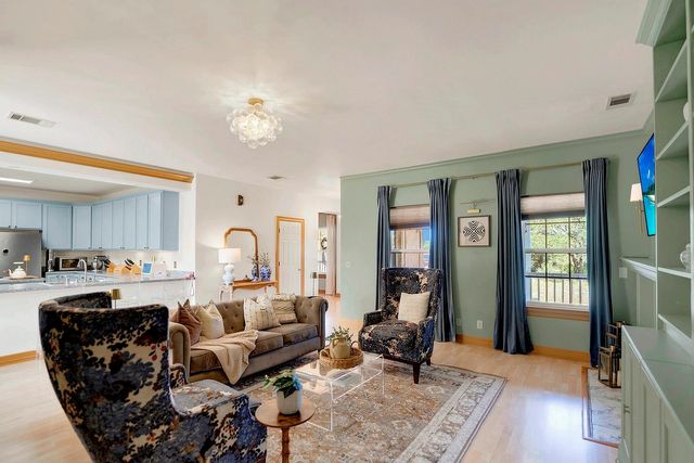 1061 Cascade TRL, San Marcos, TX 78666