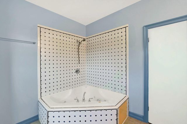 1061 Cascade TRL, San Marcos, TX 78666