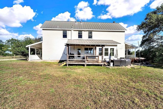 1061 Cascade TRL, San Marcos, TX 78666