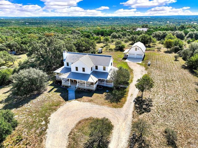 1061 Cascade TRL, San Marcos, TX 78666