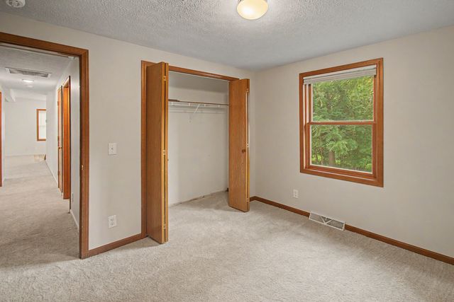 18 S Quinn Street, Hebron, IN 46341