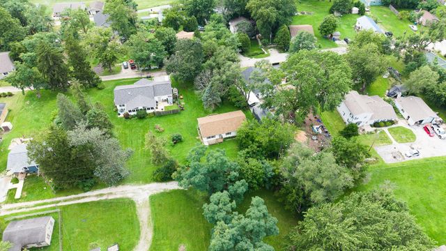 18 S Quinn Street, Hebron, IN 46341