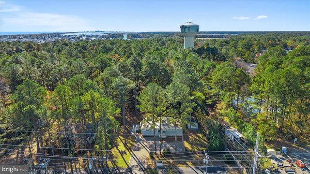 2 BRIDGE RD, Bethany Beach, DE 19930