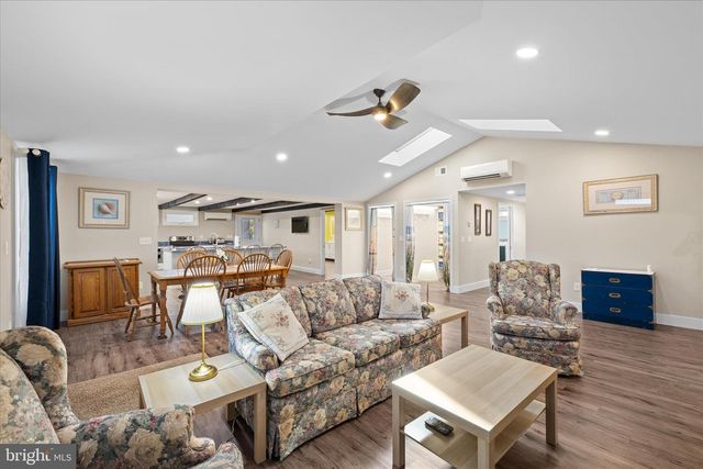 2 BRIDGE RD, Bethany Beach, DE 19930