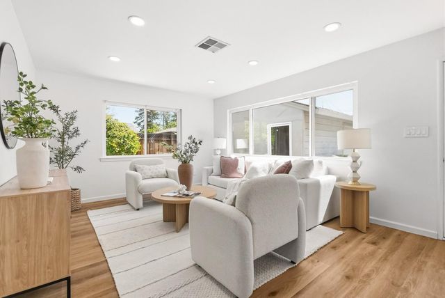 927 Madeline Lane, Santa Clara, CA 95050