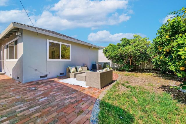 927 Madeline Lane, Santa Clara, CA 95050