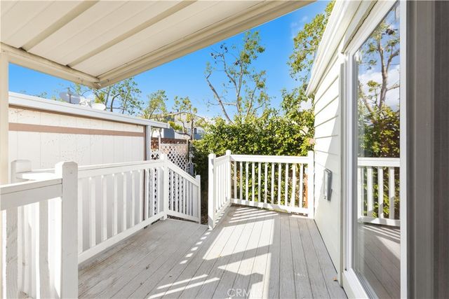 14851 Jeffrey 7, Irvine, CA 92618
