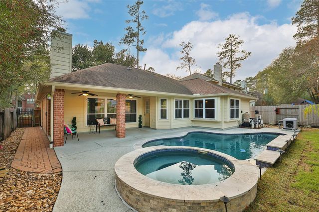 163 N Millport Circle, The Woodlands, TX 77382