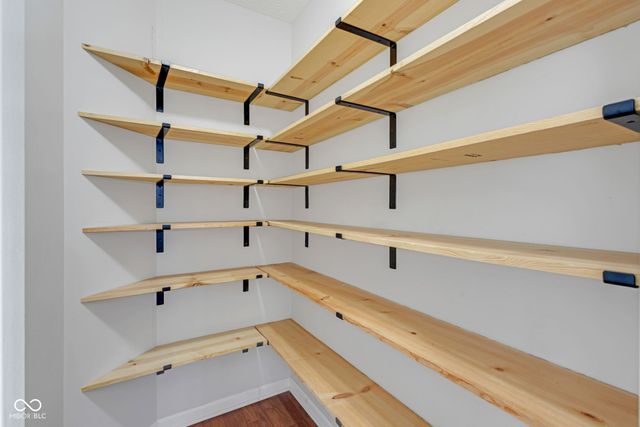 11698 Tylers Close, Fishers, IN 46037