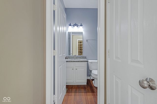 11698 Tylers Close, Fishers, IN 46037