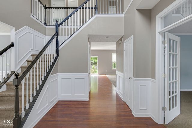 11698 Tylers Close, Fishers, IN 46037