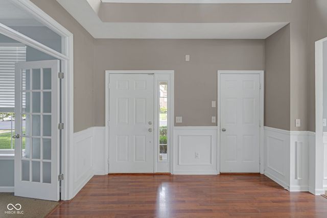 11698 Tylers Close, Fishers, IN 46037