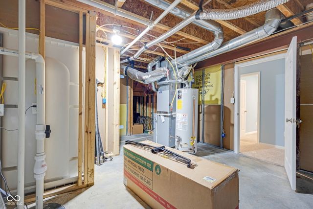 11698 Tylers Close, Fishers, IN 46037